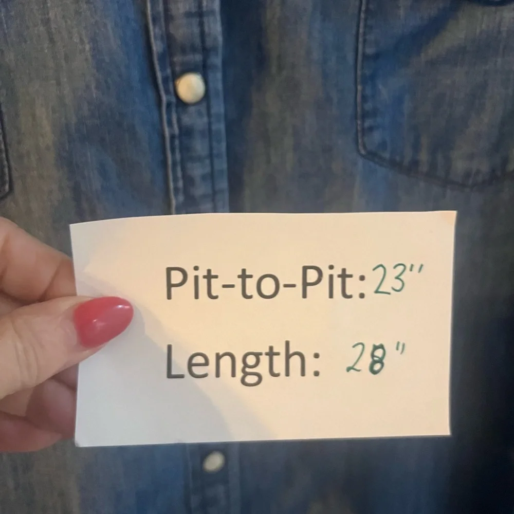 Liz Claiborne Classic Blue Denim Top - Picture 13 of 14